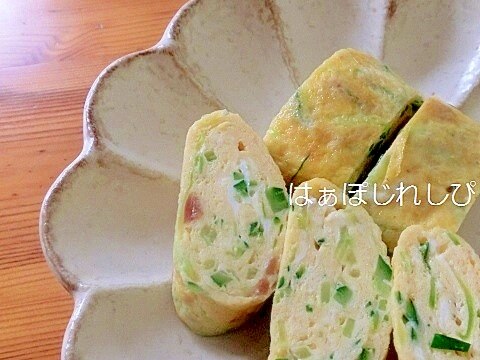 きゅうりと梅干しの卵焼き✿